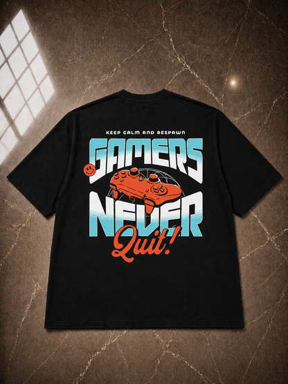 Gamers Never Quit Oversized T-Shirt